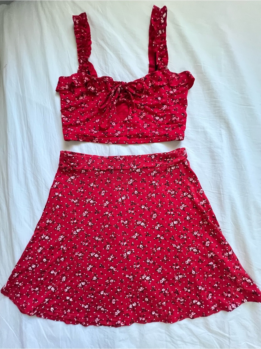 PrettyLittleThing Red Floral Two-Piece Skirt Set